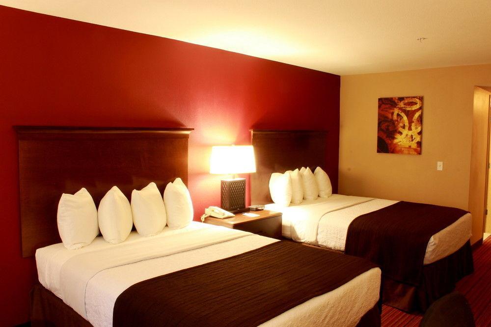Best Western Woodland Inn Dış mekan fotoğraf