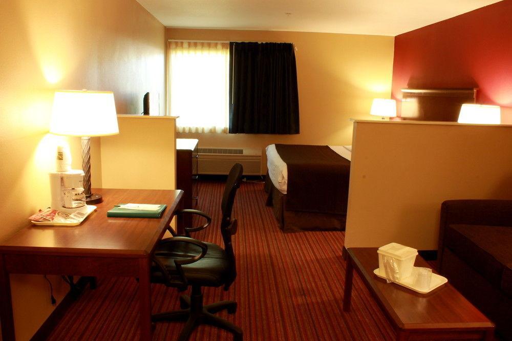Best Western Woodland Inn Dış mekan fotoğraf