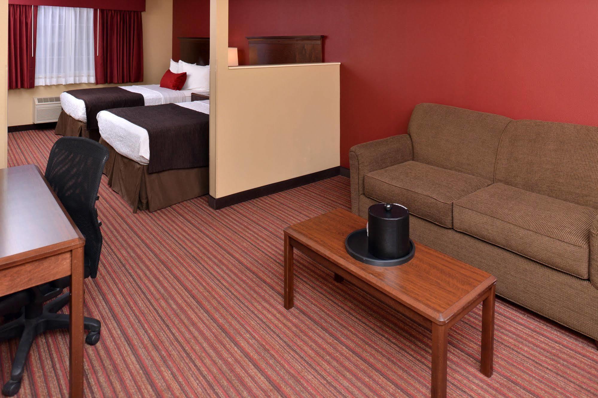Best Western Woodland Inn Dış mekan fotoğraf