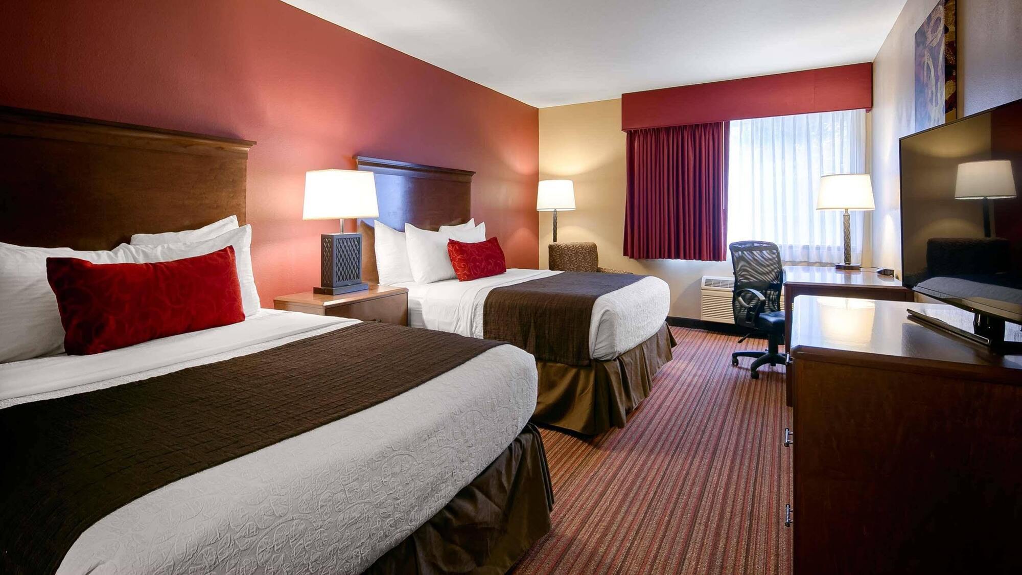 Best Western Woodland Inn Dış mekan fotoğraf